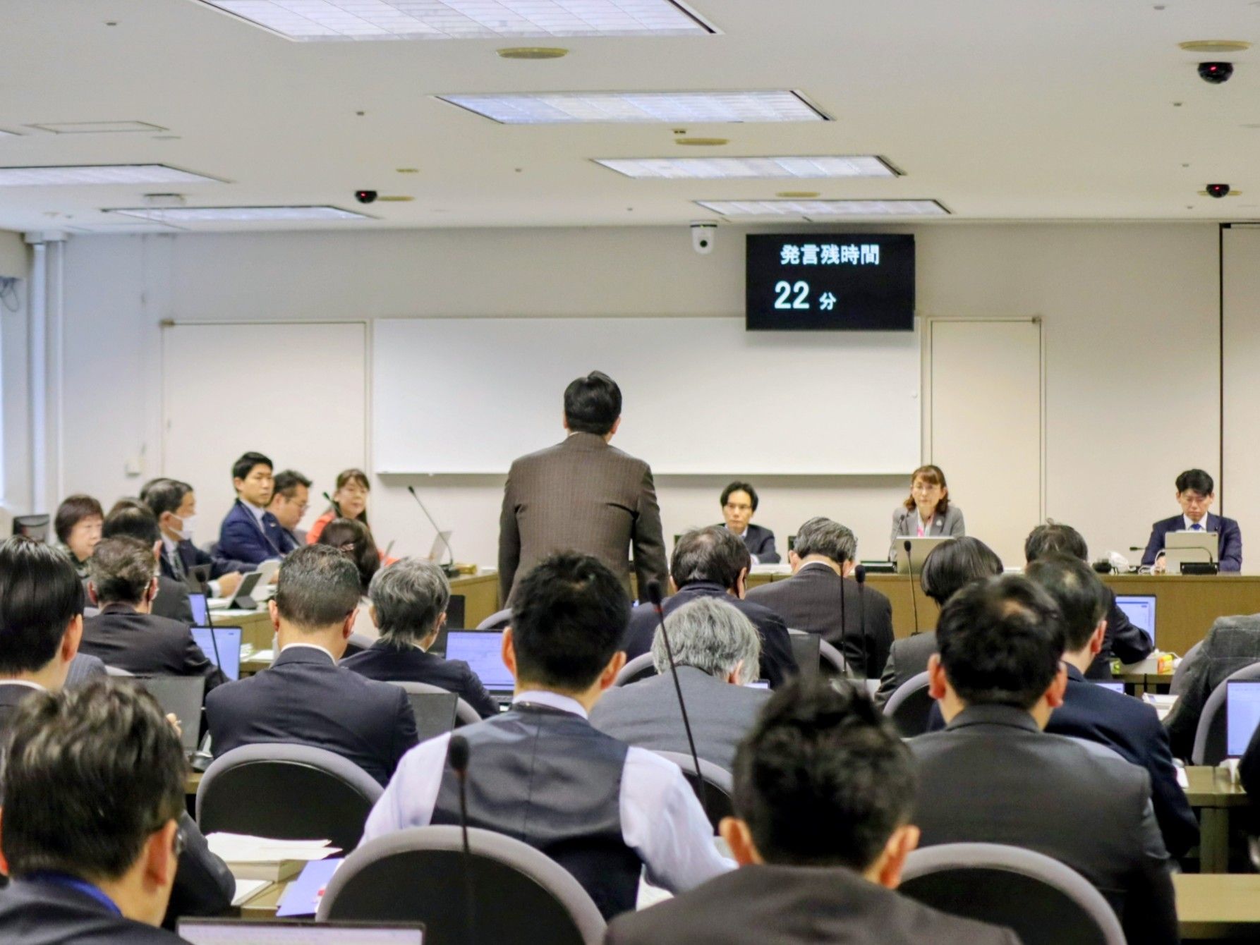 【予算特別委員会】令和8年度予算(総括質疑2日目)